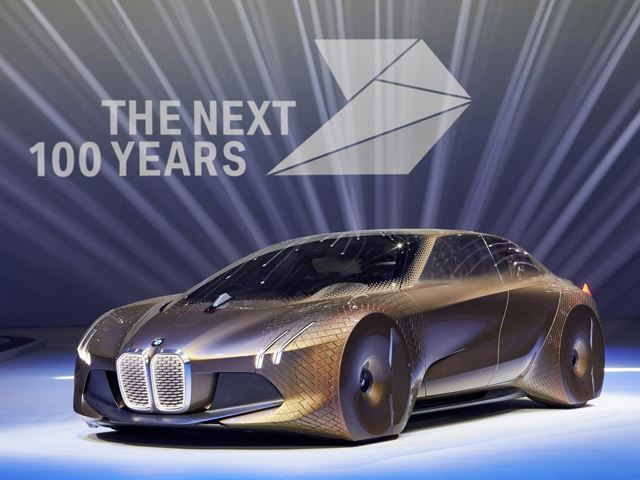 Что думает BMW, выпуская сумасшедший концепт Vision Next 100